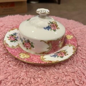 Royal Albert Lady Carlyle Bone China Floral Round Covered Butter Dish